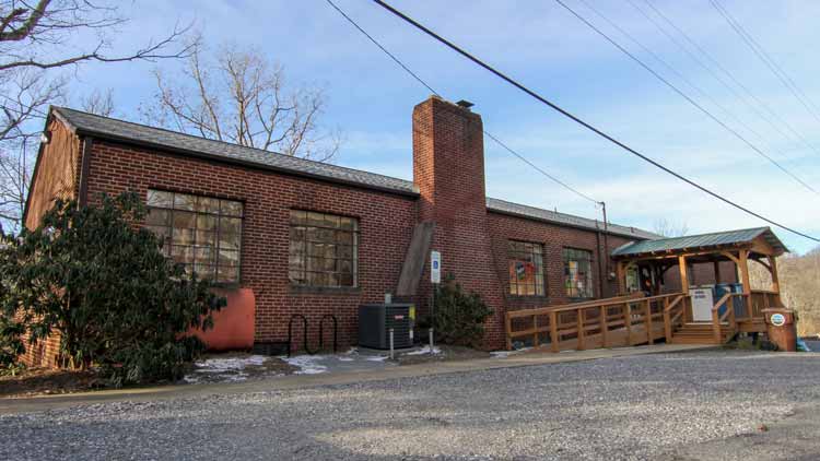 Swannanoa Library Exterior