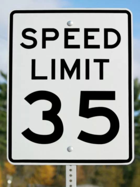 Speed Limit 25 sign