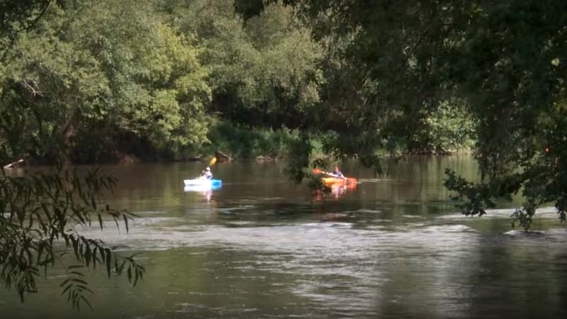 Picture of hominy creek river park.