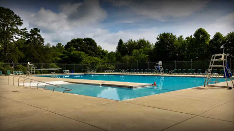Picture of Cane Creek Pool.